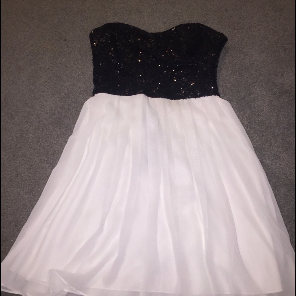 Black and White formal dress